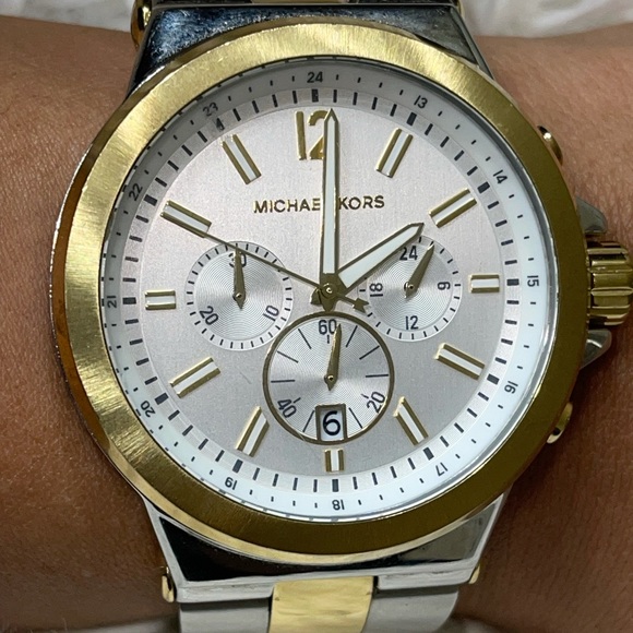 Michael Kors Men’s Oversized Dylan Two-Tone Watch - Picture 1 of 8